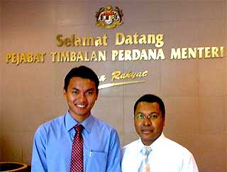 http://3.bp.blogspot.com/_Q-JjaBN7QYo/SGiCtfhPVHI/AAAAAAAAABg/YmeeCxOr6eo/s400/Liwat%2Bgate.jpg