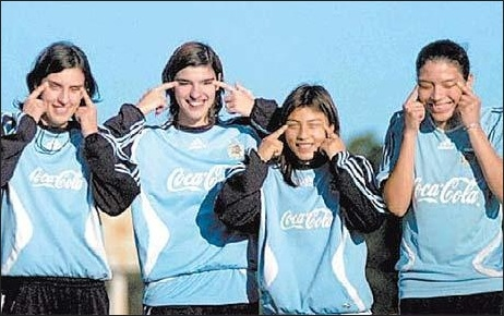[argentina+football+team+slant.png]