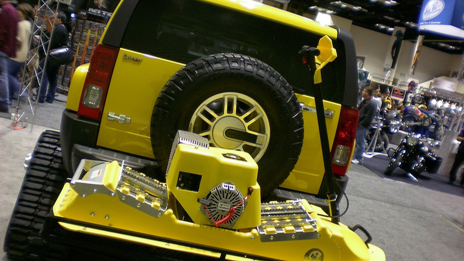 [Powerboard+Humvee.jpg]