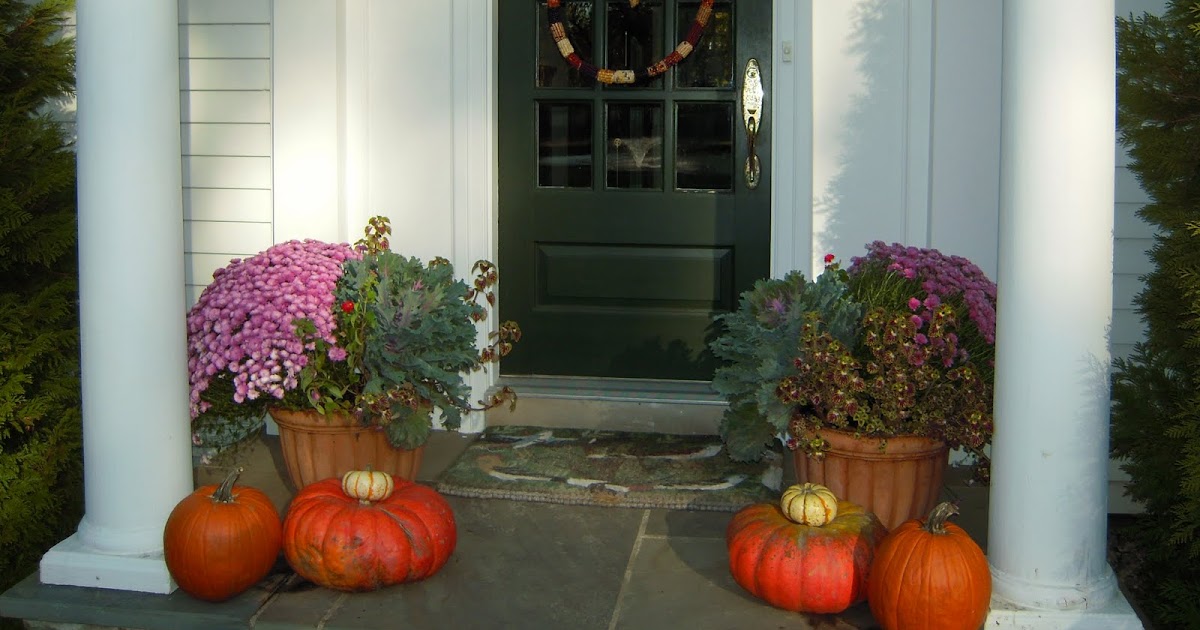 joelledesign fall porch scene