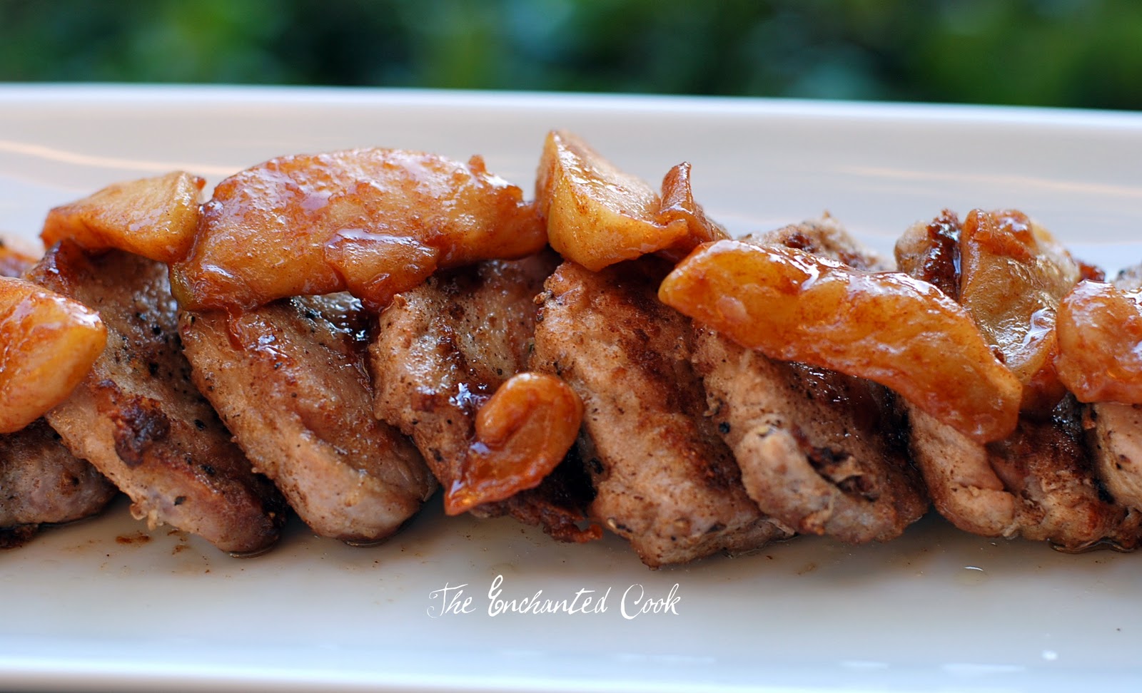 The Enchanted Cook Medallions of Pork Tenderloin with Cinnamon Apple