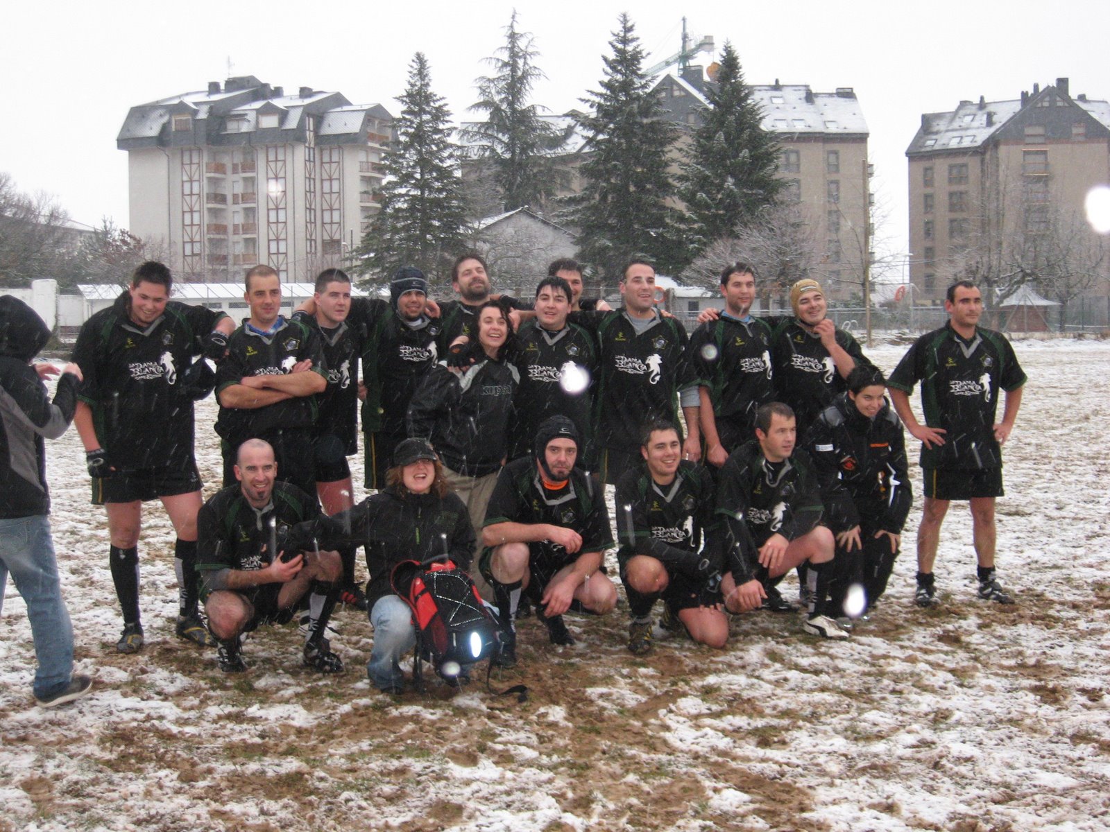 [jaca+vs+uni+034.jpg]