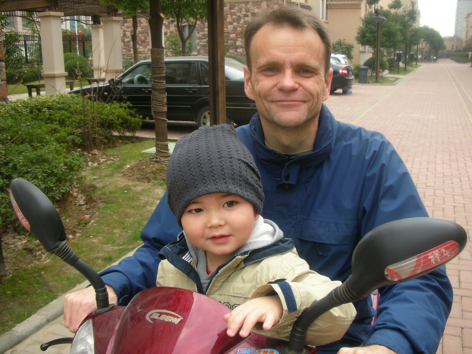 [DSCN9720.JPG]
