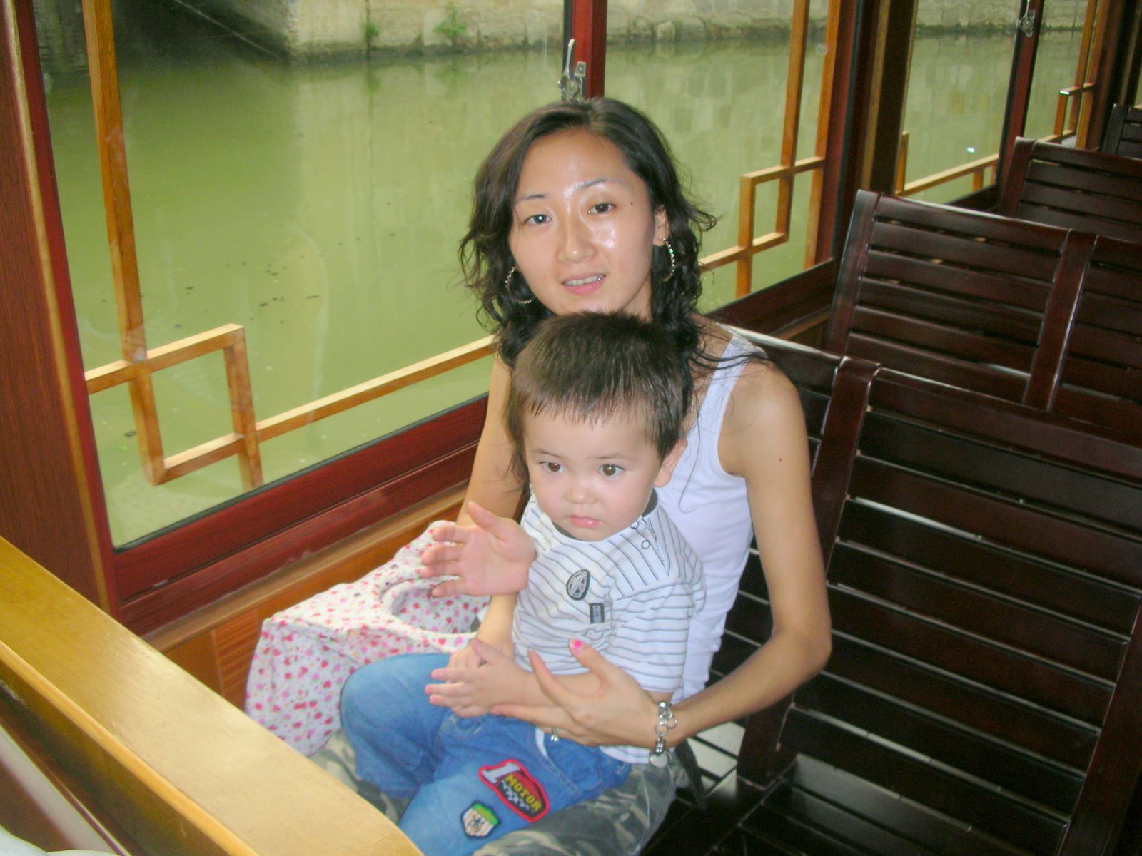 [DSCN8371.JPG]