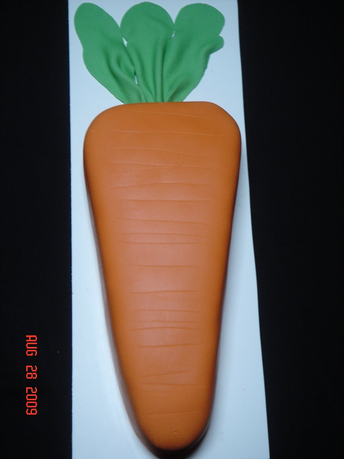 [Fun+carrot++cake.JPG]