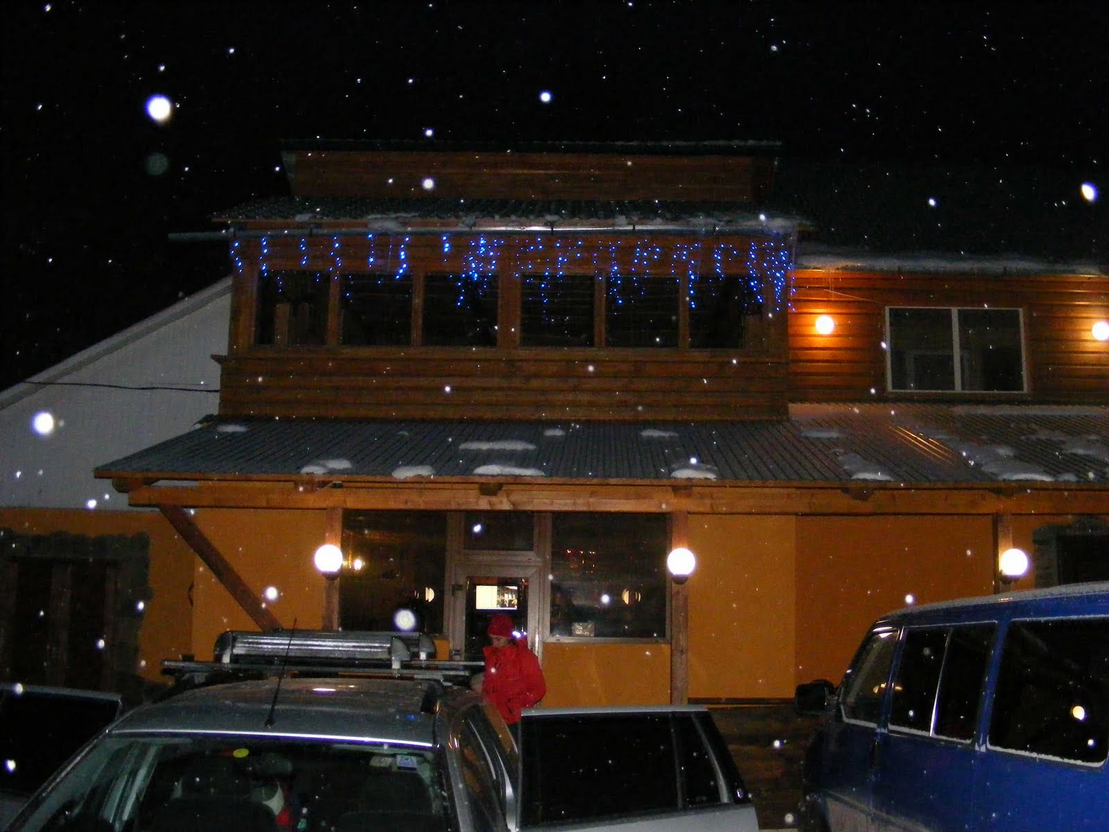 [cazare-motel-exterior1.jpg]