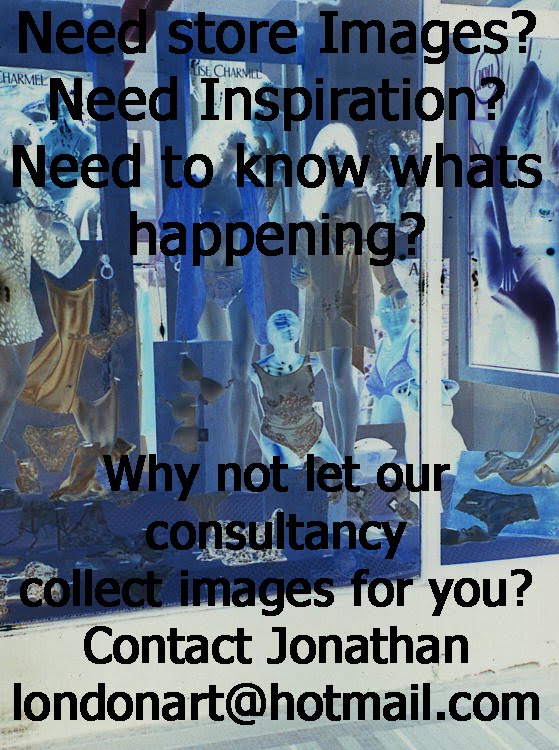 Banana Republic, London