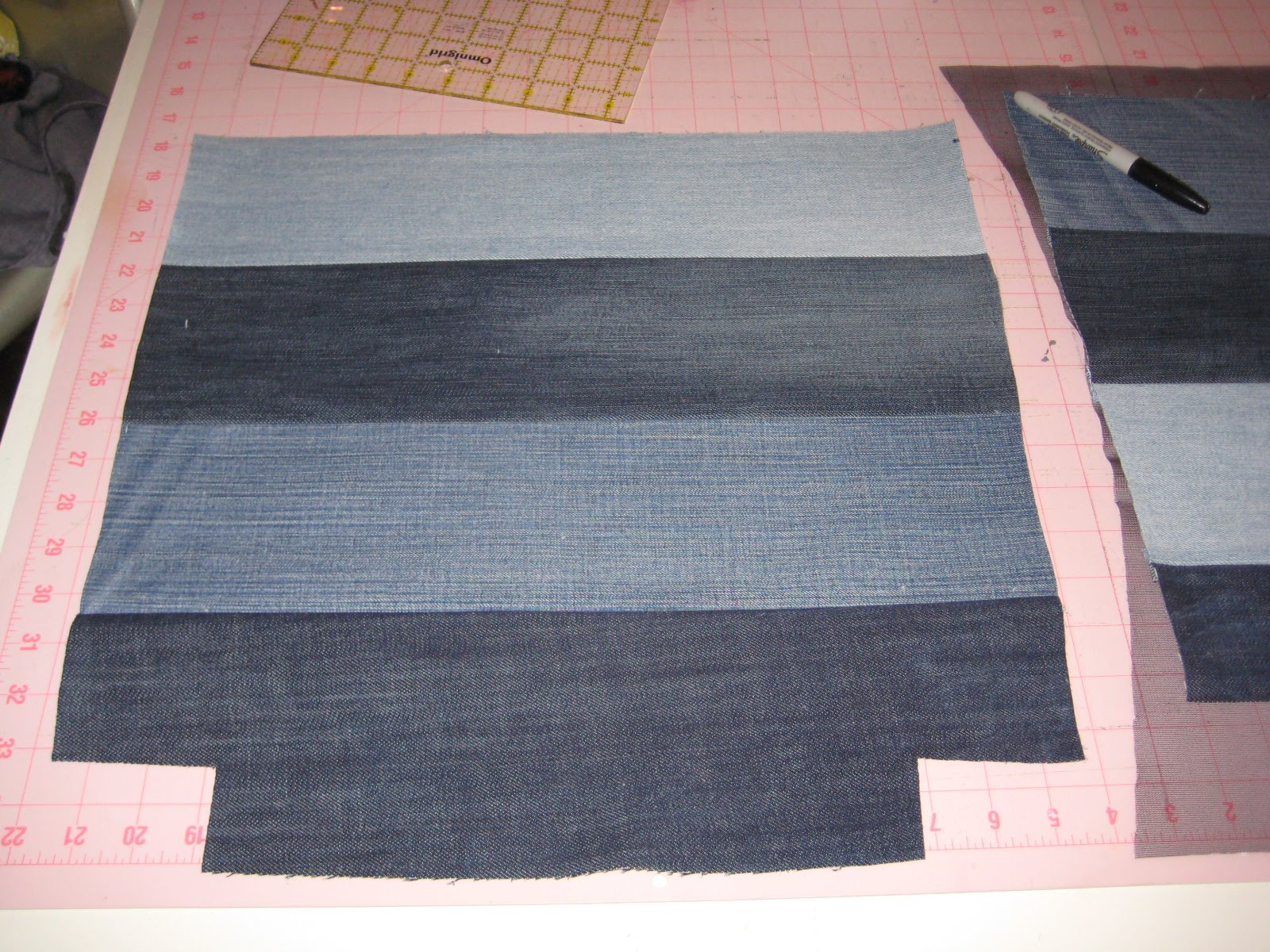 [denimtote3.JPG]