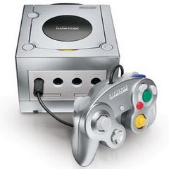 GAME CUBE TRAVADO APENAS R$: 430,00 /DESTRAVADO R$: 649,00 /SEMI NOVO R$: 450,00 DESTRAVADO