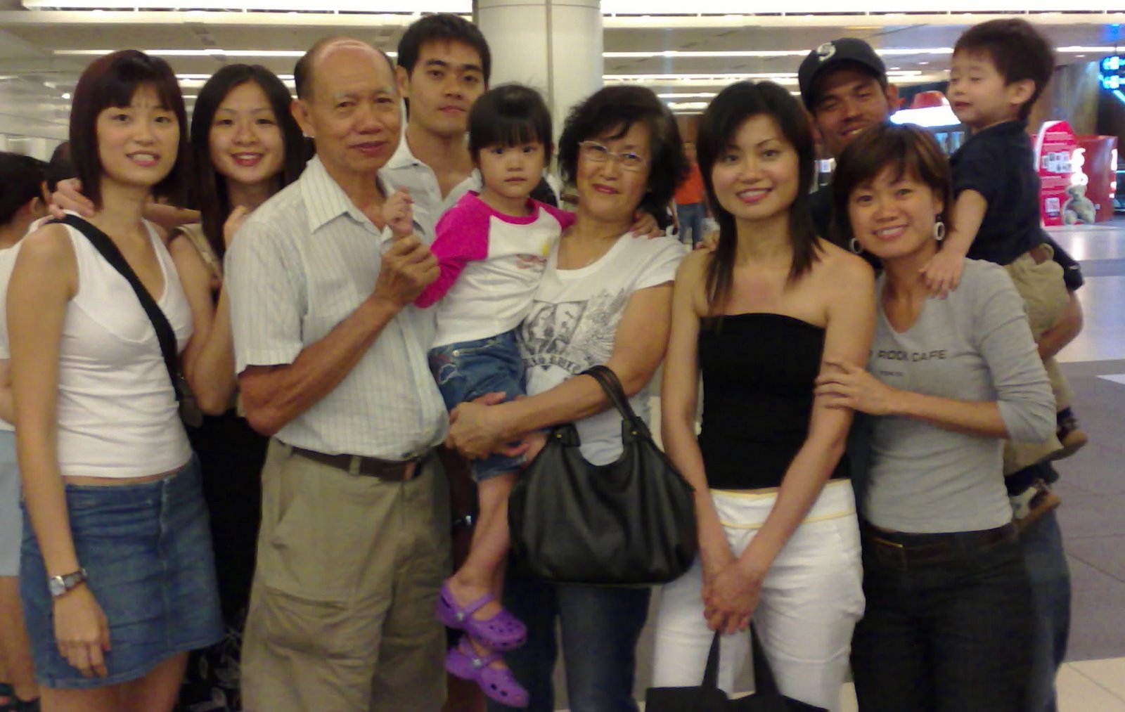 [airport-family.jpg]