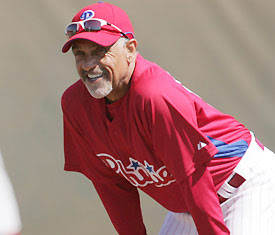 base coach Davey Lopes has