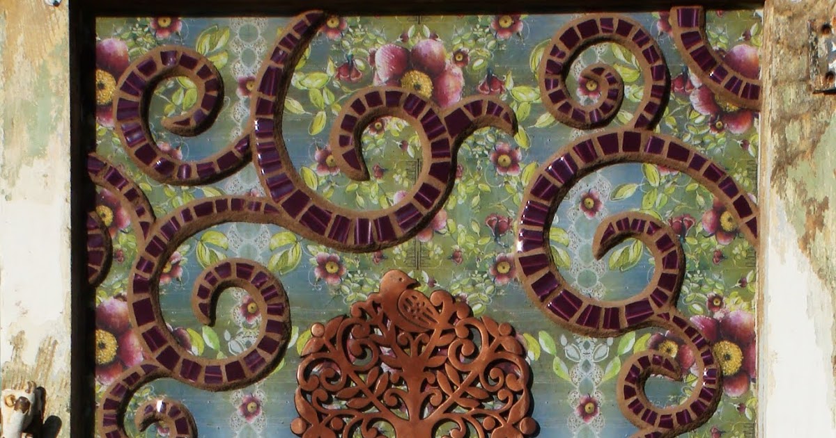 Curly Q Mosaics Papaya Peace Window