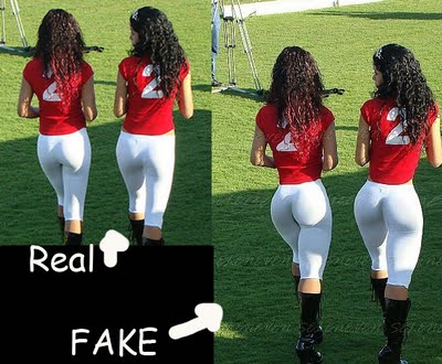 Pretty+Girls+in+a+Panamanian+Cricket+Game.jpg