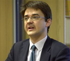 [eduardowelsh.jpg]