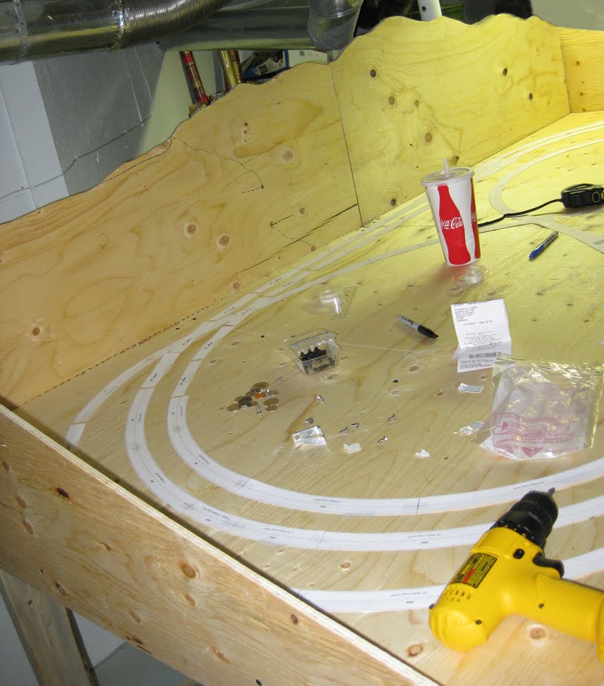 TY'S MODEL RAILROAD Planning With Track Templates