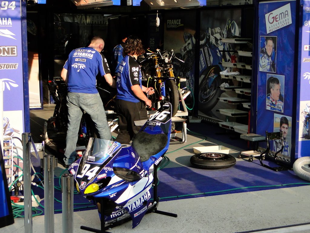 Racing Le Mans 2010 Visite des stands des 24 heures du Mans moto 2010 4