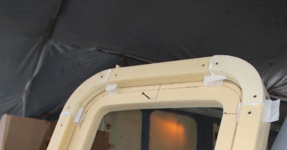 F44SC Catamaran Escape hatches