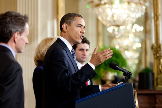 [President+Obama+delivers+remarks+to+small+business+owners.jpg]