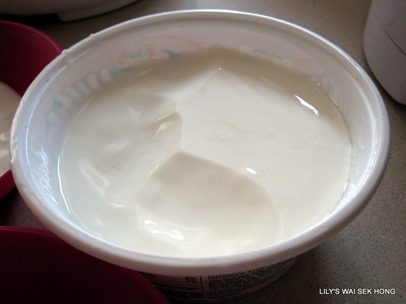 Lily's Wai Sek Hong How to Make Yogurt in the Microwave
