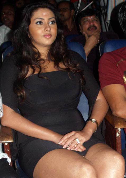 Namitha Getting Her Hands Burnt Again | Kollywood Updated