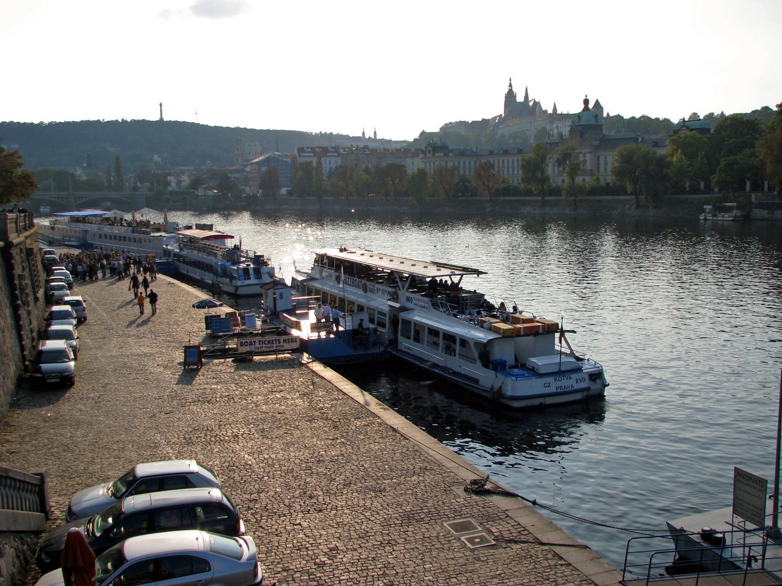 [sept.27,2008Prague1397_edited.JPG]