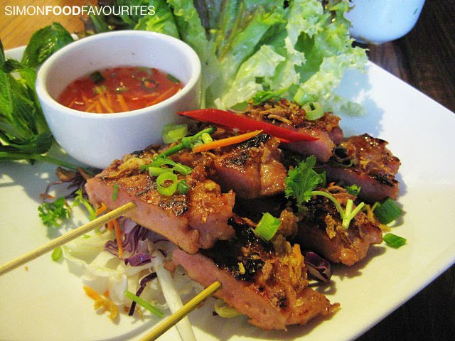 [20091223_4288-Xage-Vietnamese_Grilled-red-pork-nem-nuong-skewers-$7.50]