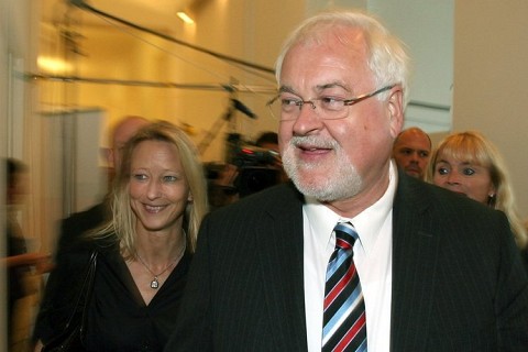 [Carstensen+elecciones+swh+270909.jpg]