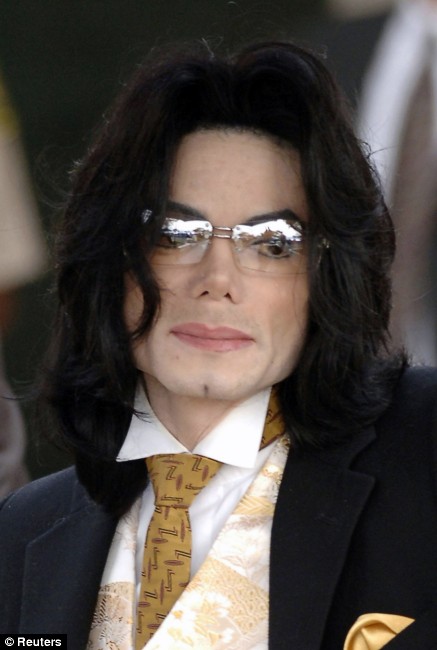 [michaeljackson50a.jpg]
