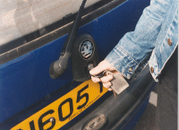 [car.gif]
