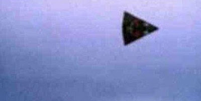 英國 玉米片 UFO - 英國多次發現類似玉米片的UFO