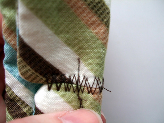 Bow Tie Tutorial {a lemon squeezy home}