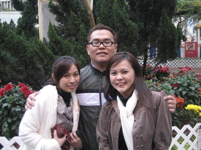 [IMG_0320+(Small).JPG]