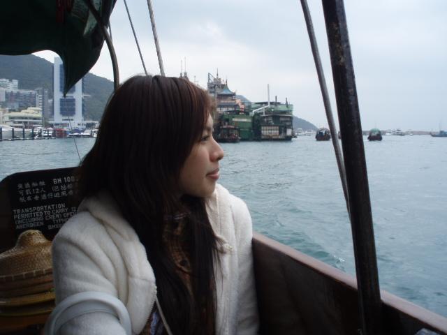 [P1250989+(Small).JPG]