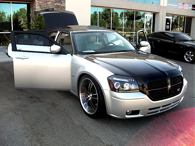 custom black silver dodge hemi magnum RT - Glorious Car ...