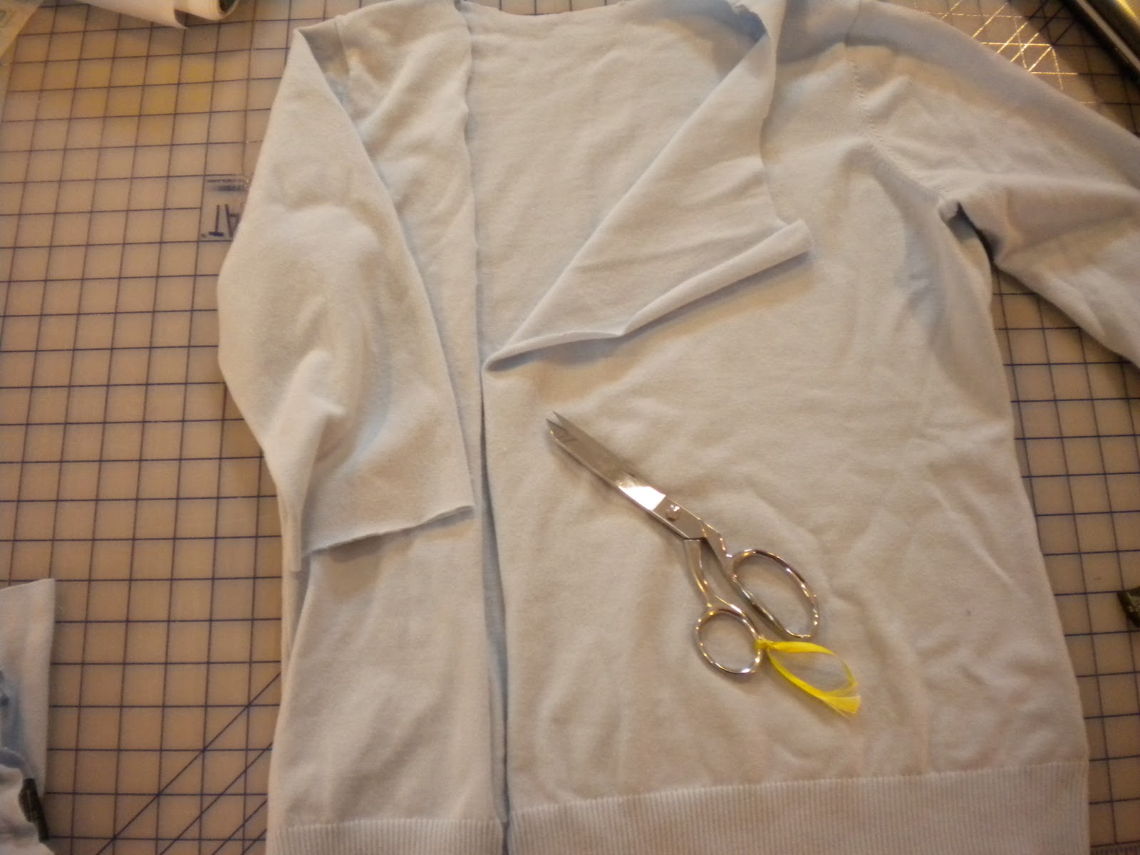 Sewtropolis DoItGreen Repurposed Sweater Tutorial