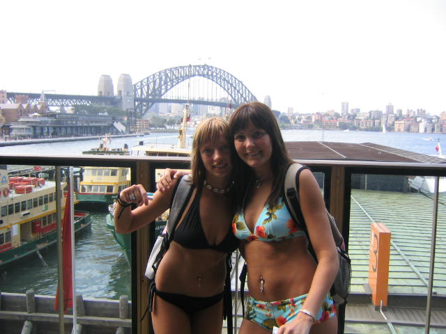 [circular+quey+in+bathingsuit.jpg]