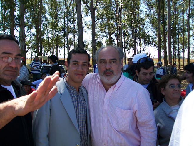 Ramón Gomez junto a Ricardo Colombi