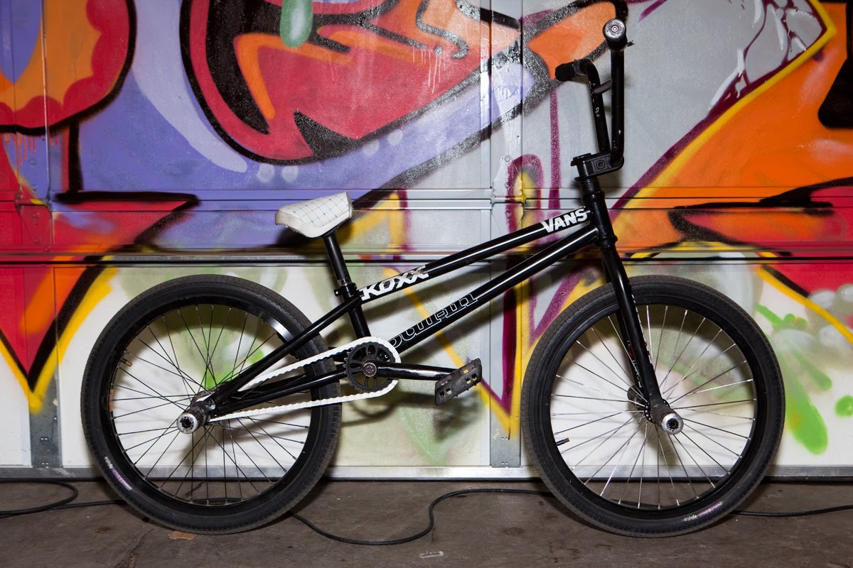 Active Bmx FlatlandStreet Bike Check Matthias Dandois