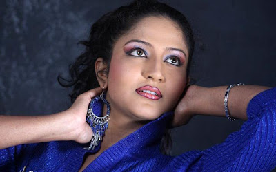 Photo Shoots - sri lankan TV Presenter 'Lochana Imashi'