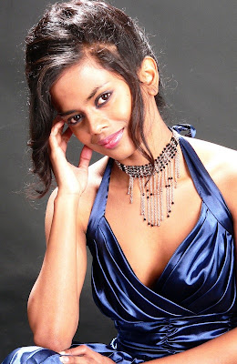  Srilankan Models Sexy Photos