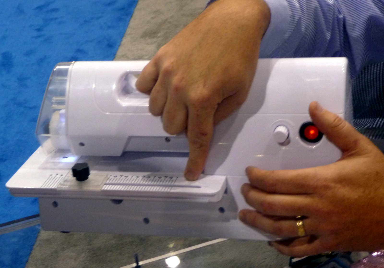 I Have A Notion Deluxe Rotary Cutting & Embossing Machine and Deluxe