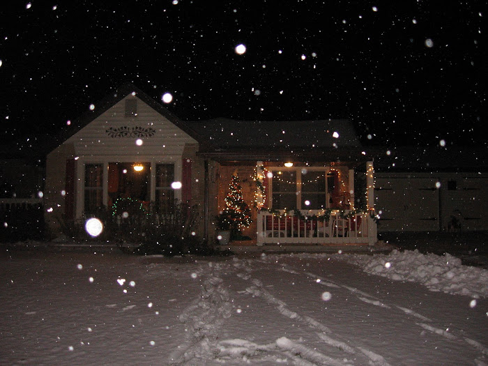 A Winter Scene at Applestone Cottage