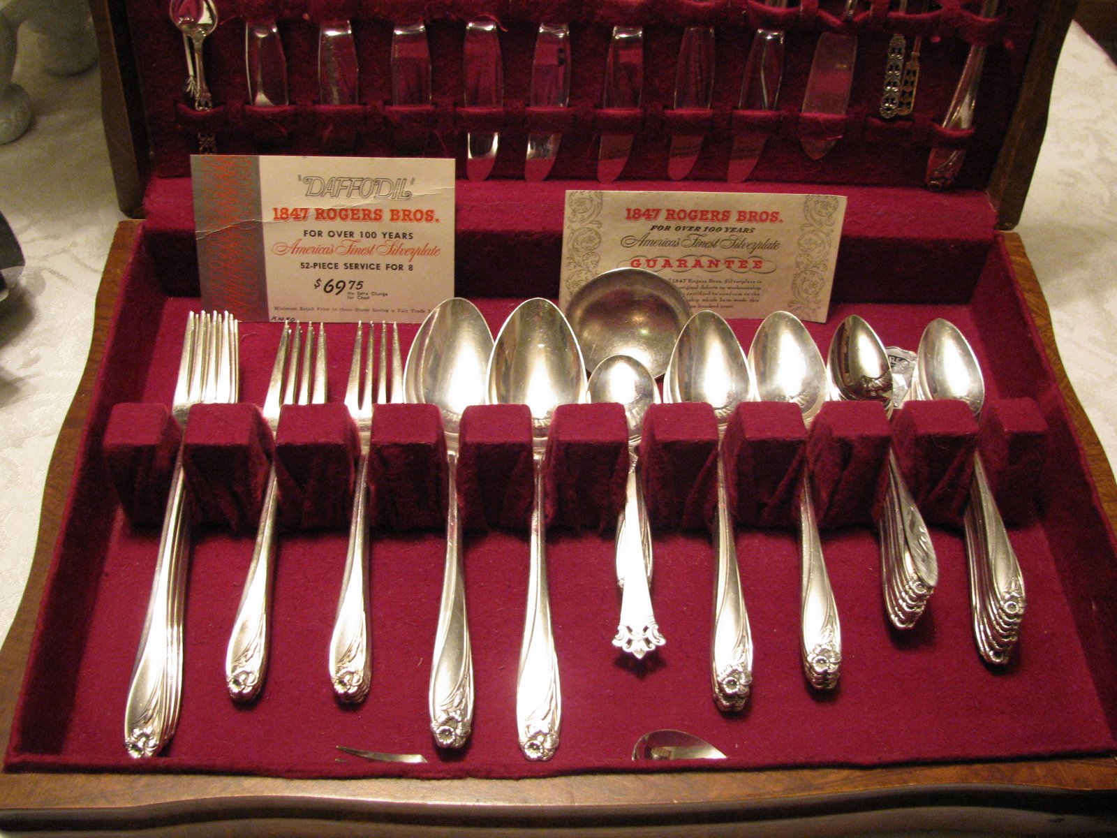 [silverware+etc+006.JPG]