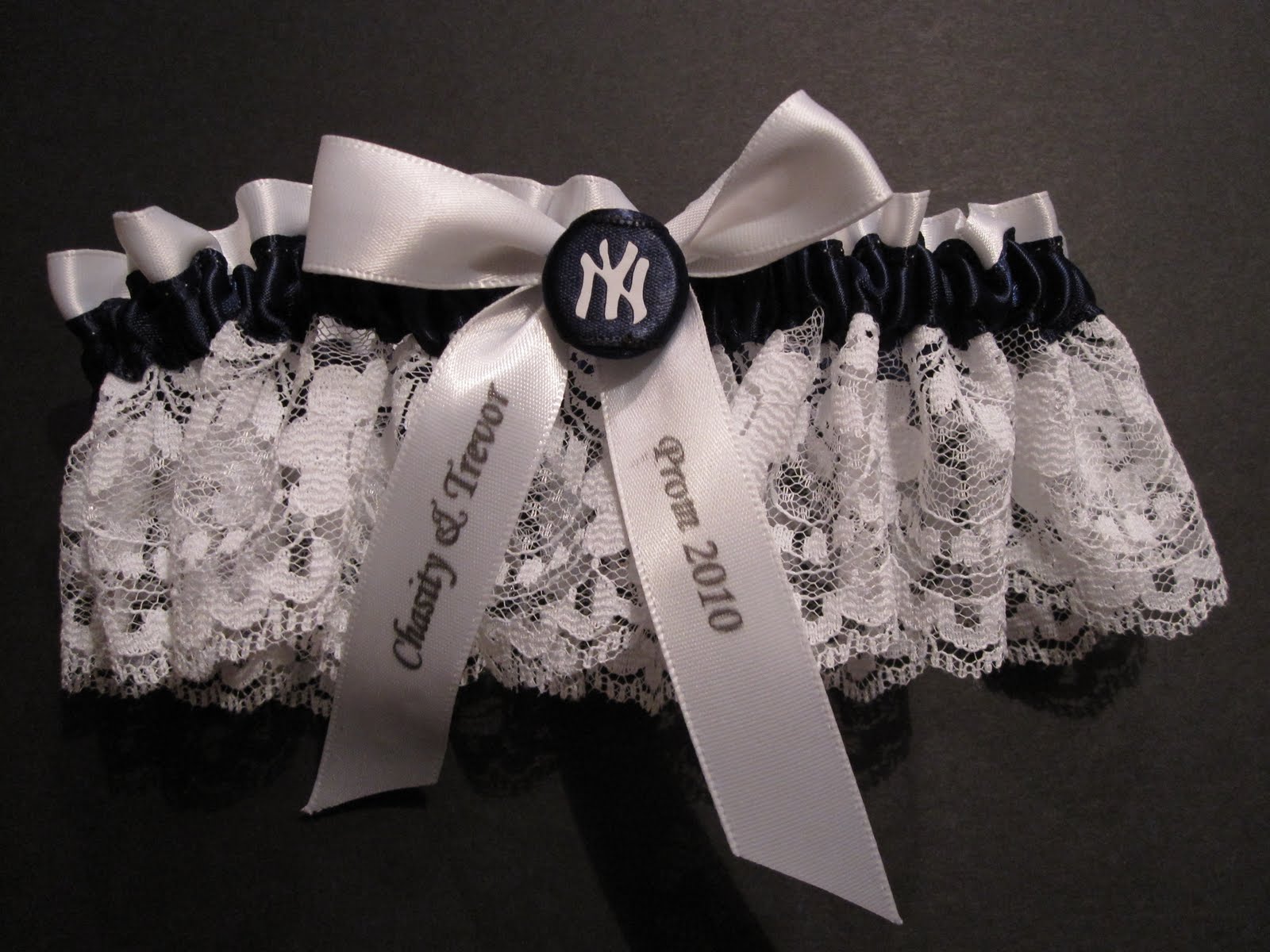 PAPERPASTIME Prom Garters