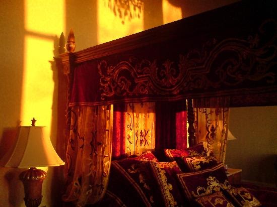 Modern Harem Bedroom Ideas for Simple Design