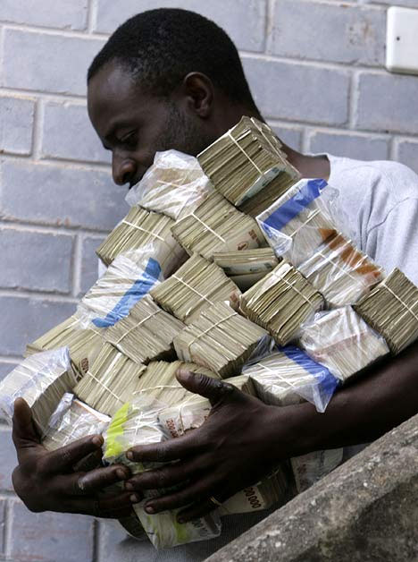 http://3.bp.blogspot.com/_RSKFRo9oWAQ/TEC0TiO67zI/AAAAAAAAAp4/ONek3B2DuAA/s1600/zimbabwe-cash-inflation.jpg