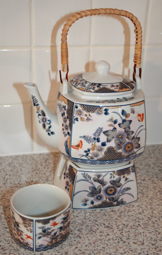 [Japanese+Tea+Pot.JPG]