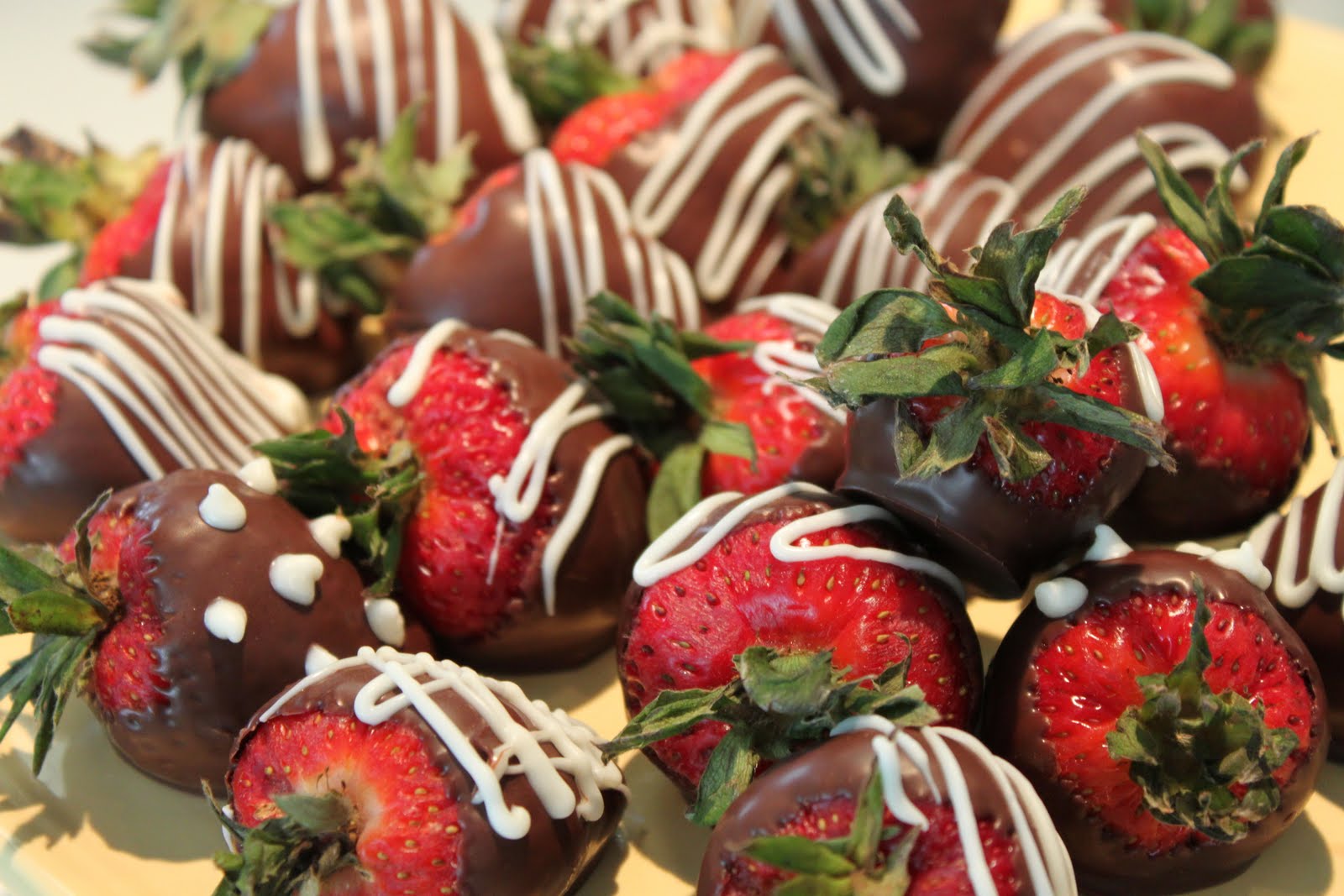 A Cup of Sugar Perfect Chocolate Dipped Strawberries