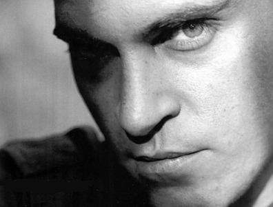 [joaquin+phoenix+2.jpg]