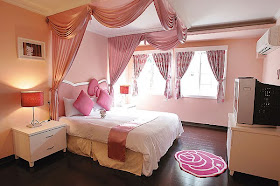 Hello Kitty Hotel In Tokyo. Bedroom of Hello Kitty Hotel,